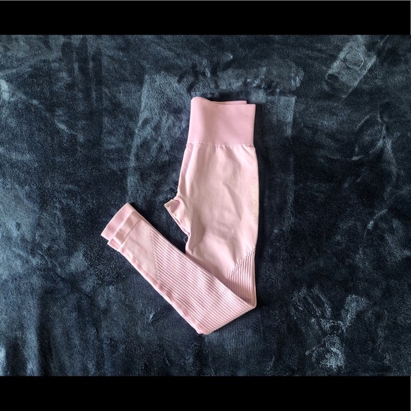 Leggings. Only wore twice. - Picture 1 of 4